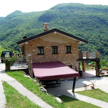 In A Green And Relaxing Atmosphere With Pool And Stunning Lake View Villa Marone Exterior photo