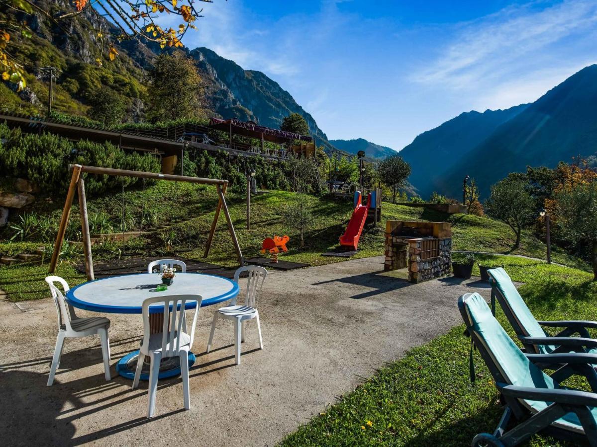 In A Green And Relaxing Atmosphere With Pool And Stunning Lake View Villa Marone Exterior photo
